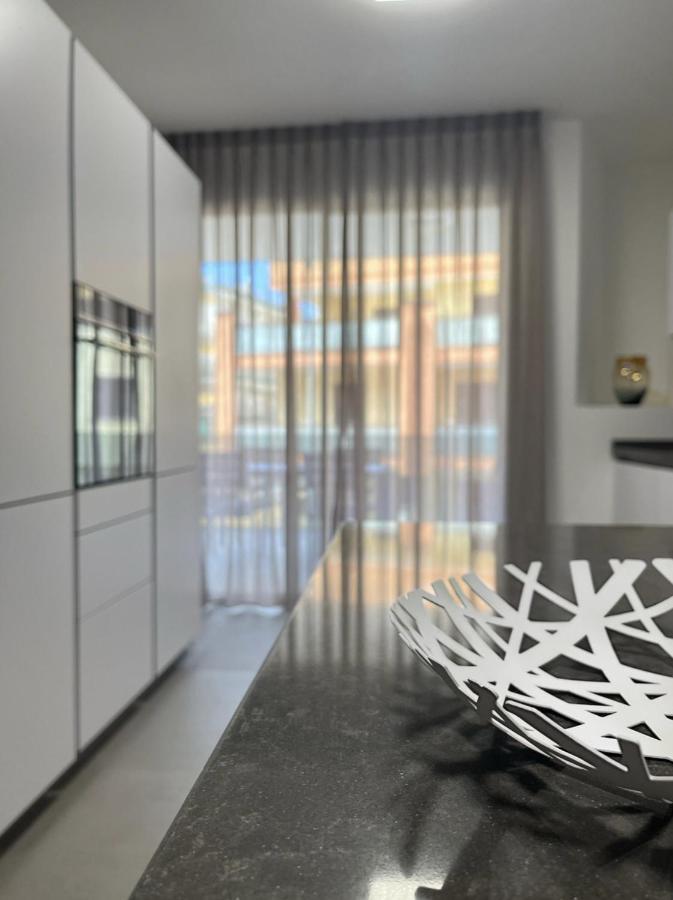 Modern And Spacious Appartement With Beach View. Gallipoli Eksteriør bilde